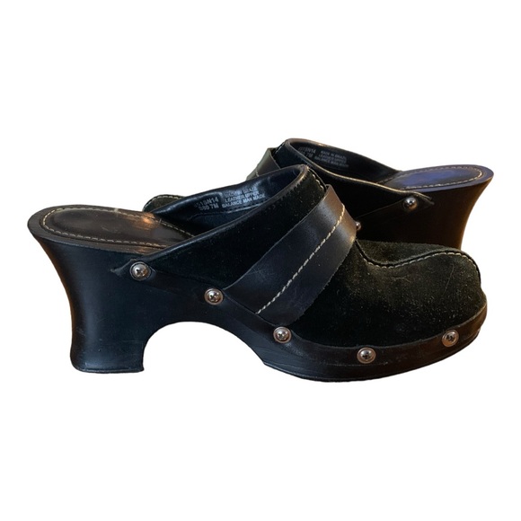 Carlos by Carlos Santana Women’s Deep Black Suede Clogs size 7M Made in Brazil - Picture 3 of 11